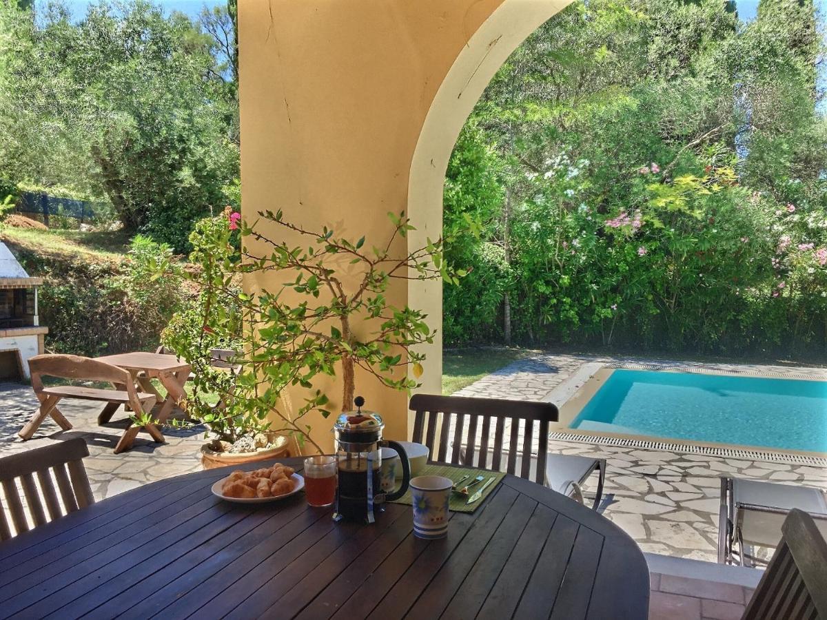 Gastouri Pascalia With Heated Pool In October And Views Villa Achílleion