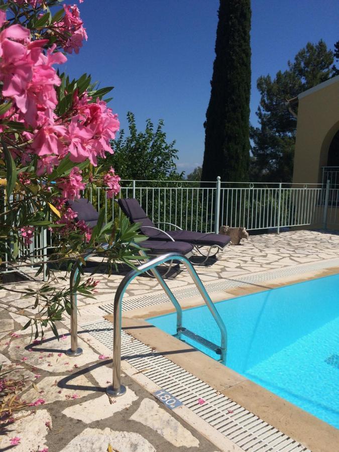 Gastouri Pascalia With Heated Pool In October And Views * Achílleion